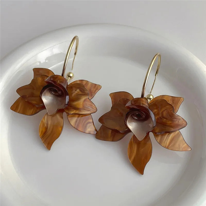 C Shape Metal Acrylic Petal Earrings European American Style Personalized Fashion Stud Earrings Ladies Girls Travel Accessories--ANDROMEDA QUINNS | AURELLE'S-ANDROMEDA QUINNS | AURELLE'S