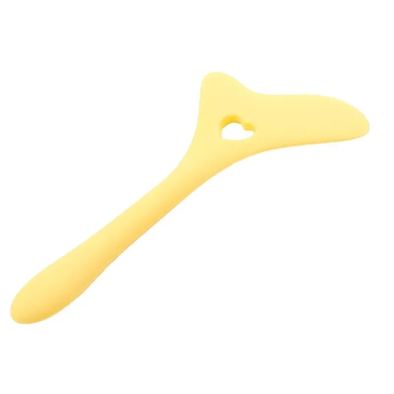 Wholesale  Multi-functional Eyeliner Stencil Wing Tips Silicone Eyeliner Aid Drawing Lipstick Wearing Aid Reusable Makeup Tools--ANDROMEDA QUINNS | AURELLE'S-ANDROMEDA QUINNS | AURELLE'S